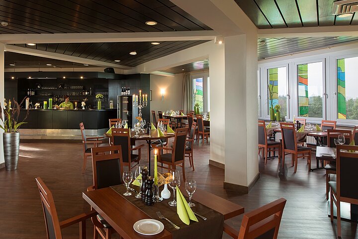 Panoramarestaurant im AHORN Seehotel Templin